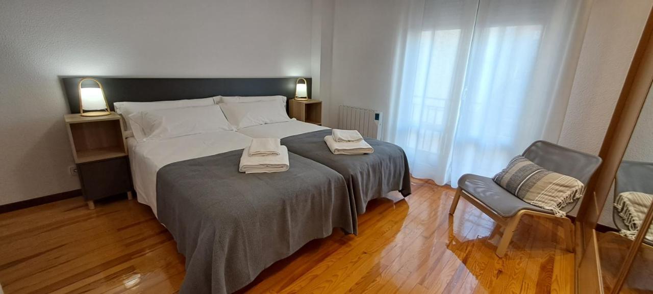 Erdizka, Centrico Apartamento Turistico Con La Mejor Vista Plaza De Los Fueros エステーリャ エクステリア 写真